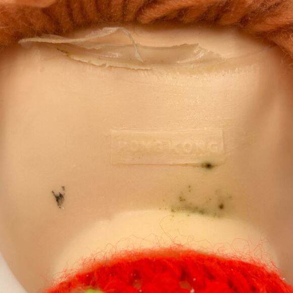 VTG Strawberry Shortcake Doll Hong Kong Crochet Body/dress Plastic Head Handmade - Picture 4 of 5